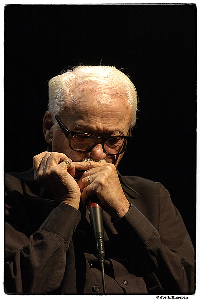 Toots Thielemans. Photo by Jos L. Knaepen