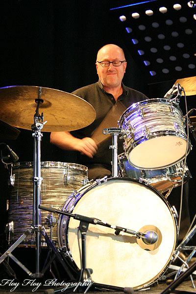 Janne Kullhammar (drums). Buba Jazz Band. Copyright: Henrik Eriksson. The photo may not be used elsewhere without my permission.