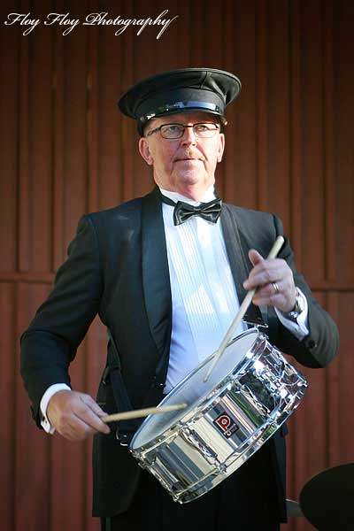 Björn Sjödin (drums). Peter Lind and the Cabaret Band. Good Evening Everybody at Parksnäckan. Copyright: Henrik Eriksson. The photo may not be published elsewhere without written permission.