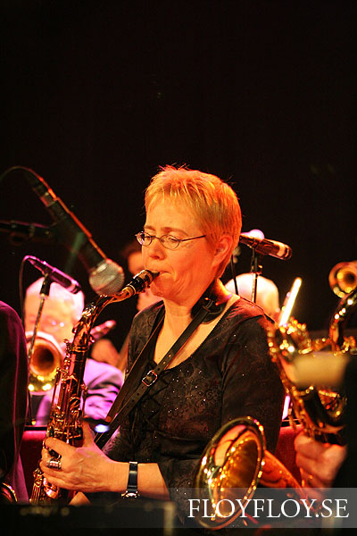 Madeleine Tråvén, saxophone. Teamwork Big Band, Uppsala. Copyright: Henrik Eriksson. www.floyfloy.se. The photo may not be published elsewhere without written permission.