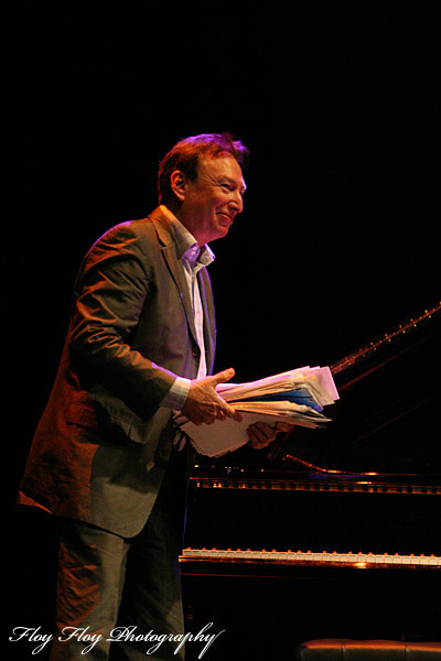 Claes Crona (piano) with his notes at Winter Jazz at Uppsala Konsert & Kongress. Copyright: Henrik Eriksson. The photo may not be published elsewhere without written permission.